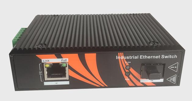 Ethernet industriale ha diretto il metallo Shell del porto 100Mbps del commutatore 1 con il porto di SFP